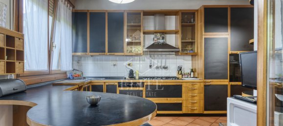 3 bedrooms Villa in Pianoro, Italy No. 344776 11