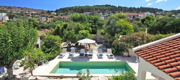 3 bedrooms Commercial property in Chania, Greece No. 119 2