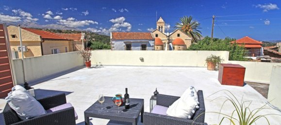 3 bedrooms Commercial property in Chania, Greece No. 119 26