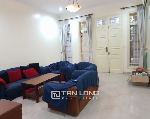 Вилла с 4 спальнями в Тэйхо, Вьетнам № 1727