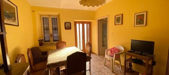 3 rooms House in Grazzano Badoglio, Italy No. 89579 4