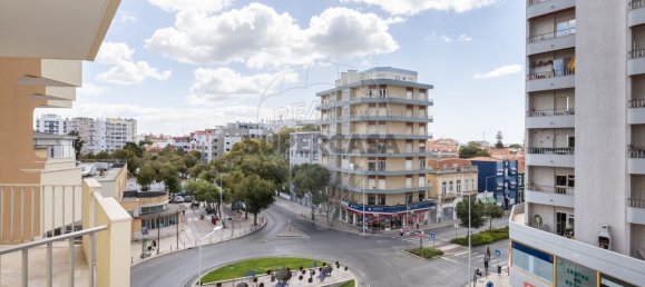 4 Schlafzimmer Wohnung in Setubal, Portugal, Nr. 351060 40