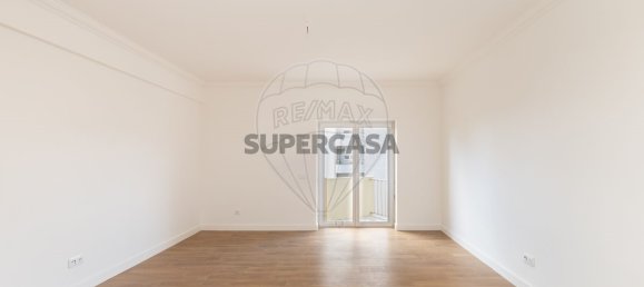 4 Schlafzimmer Wohnung in Setubal, Portugal, Nr. 351060 10