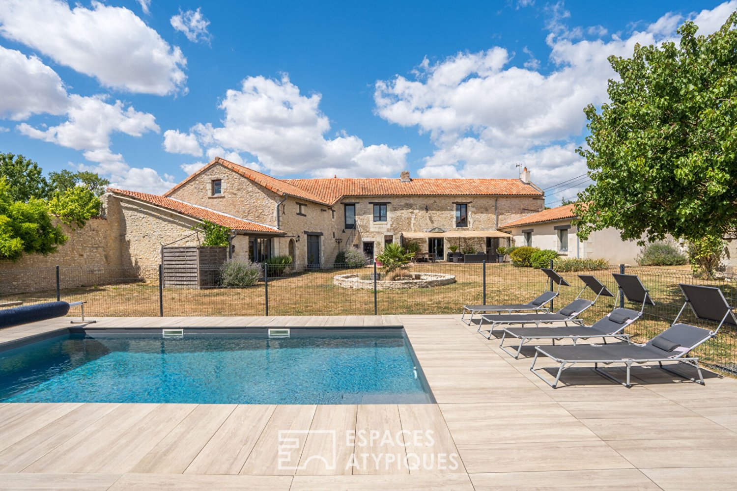 Casa T6 em Braye-sous-Faye, France N.º 347702