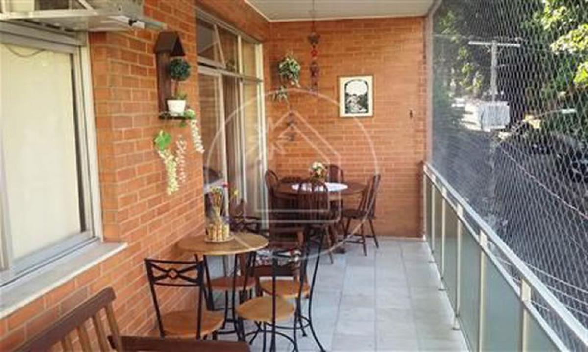 3 bedrooms Apartment in Rio de Janeiro, Brazil No. 546099