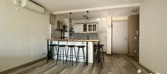 Apartamento de 1 dormitorio en Istres, France No. 289644 4