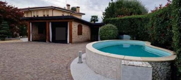 5-salle Maison à Riese Pio X, Italy No. 209588 4