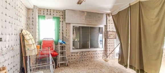 Propiedad comercial de 3 dormitorios en Granada, Spain No. 182178 3