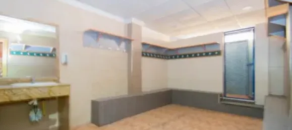 247m² Commercial property in Granada, Spain No. 181218 6