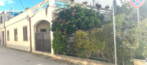 Villa de 5 divisões em Campobello di Mazara, Italy N.º 143901 2