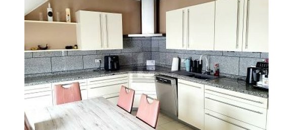 10غرفة منزل ذو طابقين في Alzey-Worms, Germany رقم 232061 5