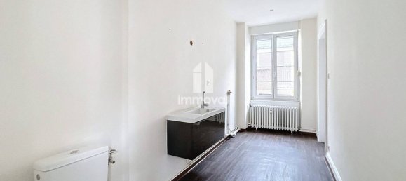 5 bedrooms Apartment in Strasbourg, France No. 225954 3