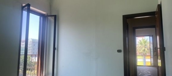 4-salle Appartement à Cirò Marina, Italy No. 180153 8