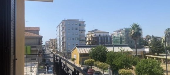 4-salle Appartement à Cirò Marina, Italy No. 180153 2