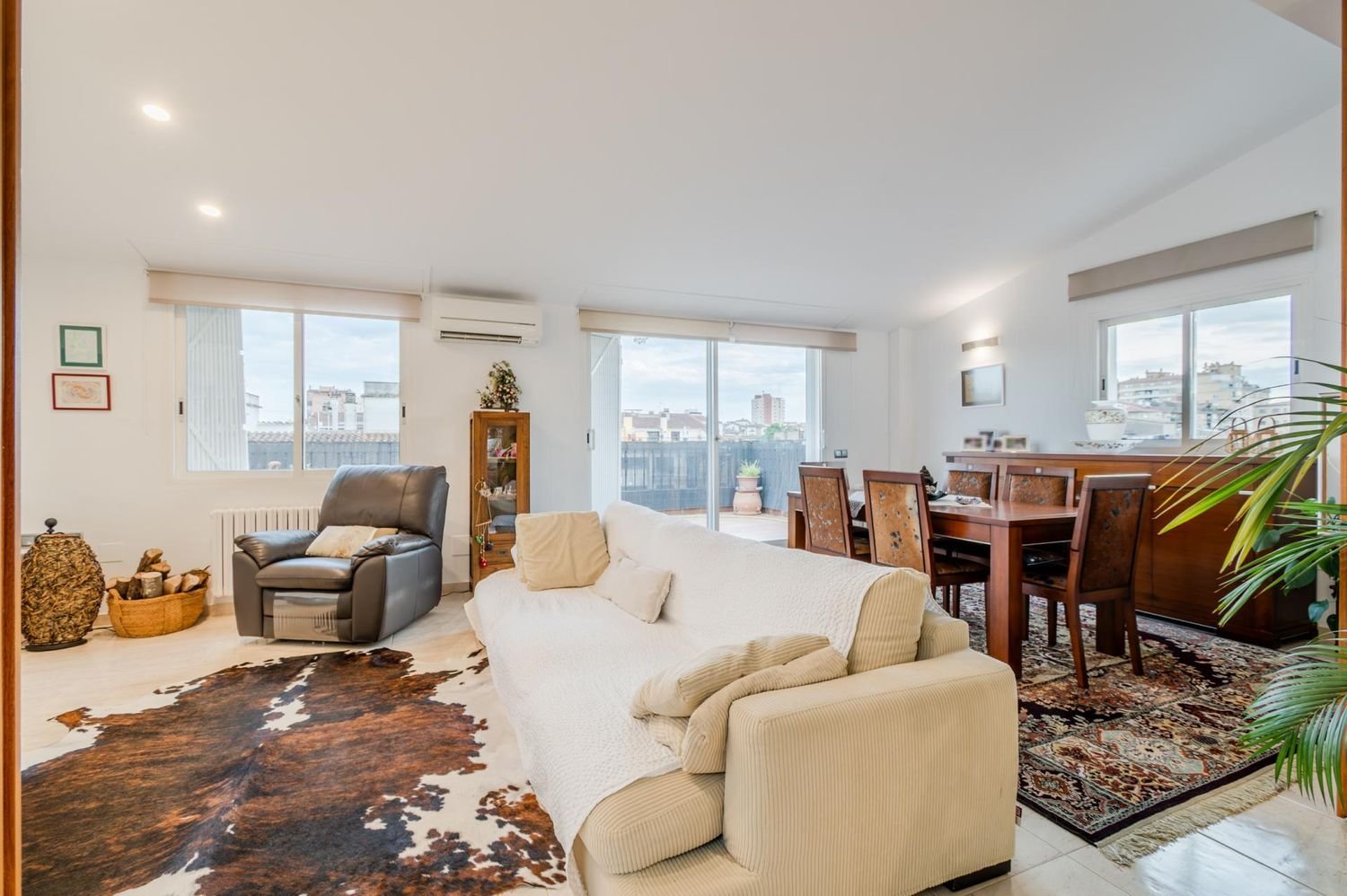 Duplex T4 em Salt, Spain N.º 193309