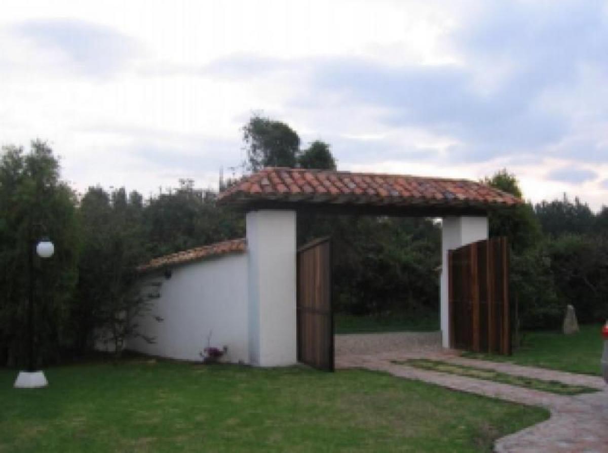 Casa de 4 dormitorios en Cundinamarca, Colombia No. 6045