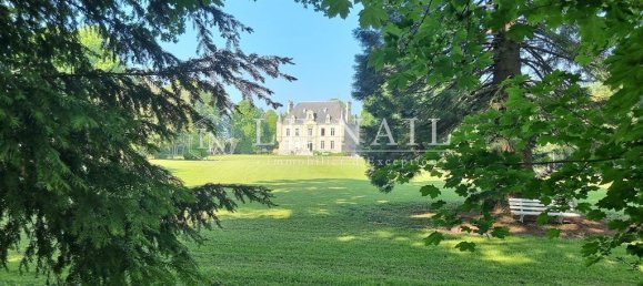 40 Schlafzimmer Schlösser in Caen, France, Nr. 299145 10