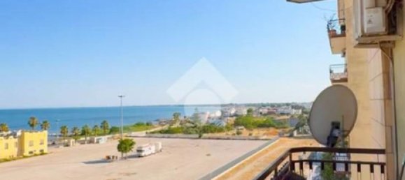 4 bedrooms Apartment in Manfredonia, Italy No. 334396 6