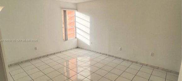 Apartamento T3 em Miami, EUA N.º 615078 2