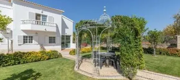 Villa de 4 dormitorios en Loule, Portugal No. 98653 17