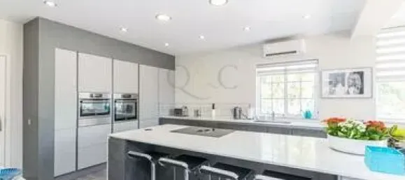 Villa de 4 dormitorios en Loule, Portugal No. 98653 3