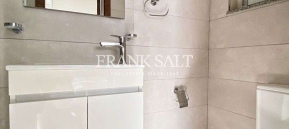 2 bedrooms Penthouse in San Gwann, Malta No. 9554 9