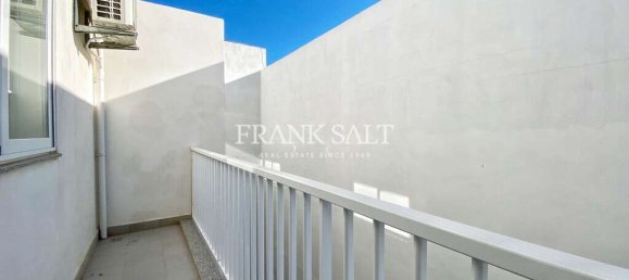 2 bedrooms Penthouse in San Gwann, Malta No. 9554 7