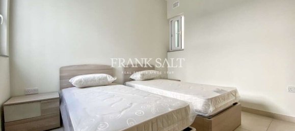 2 bedrooms Penthouse in San Gwann, Malta No. 9554 8