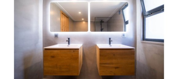 5 bedrooms Villa in Quarteira, Portugal No. 136569 3