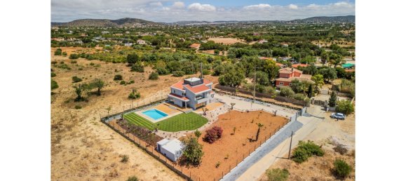 5 bedrooms Villa in Quarteira, Portugal No. 136569 14