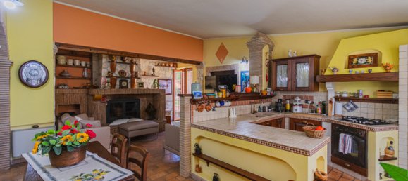 2 bedrooms Villa in Rome, Italy No. 290843 11