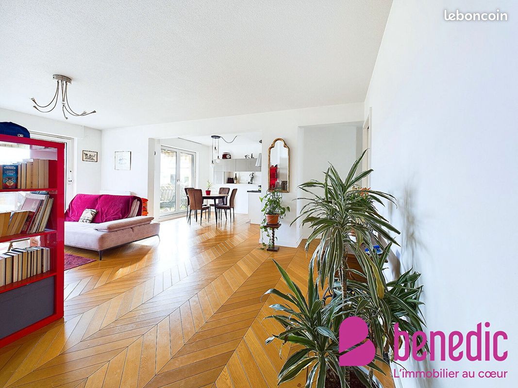 4 bedrooms Apartment in Strasbourg, France No. 219734