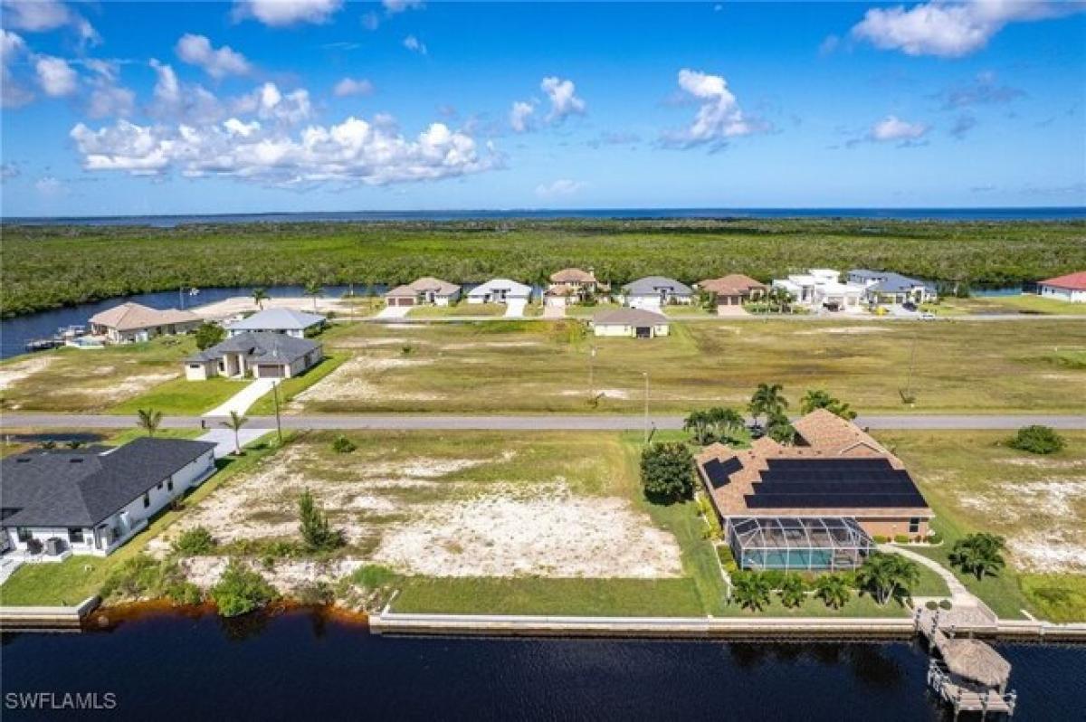  Land in Cape Coral, USA No. 489662