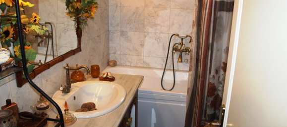 3 bedrooms Property in Panorama, Greece No. 5869 10