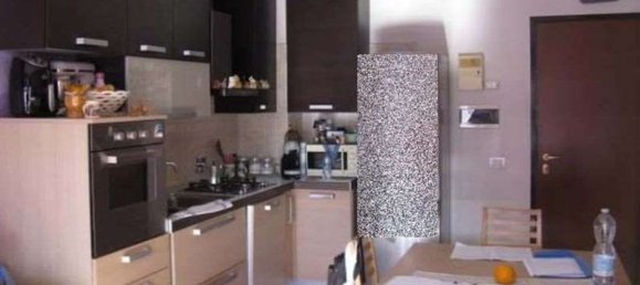 2 Schlafzimmer Wohnung in Rome, Italy, Nr. 380334 3