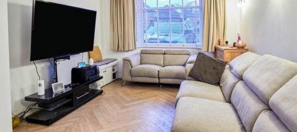  House in Birmingham, United Kingdom No. 2762 2