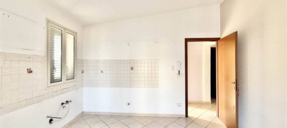 Casa de 4 dormitorios en Belpasso, Italy No. 294417 4