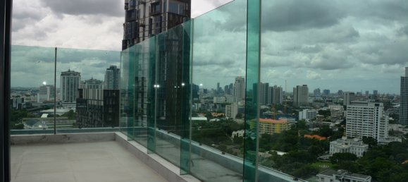 2 bedrooms Condo in Bangkok, Thailand No. 7300 2