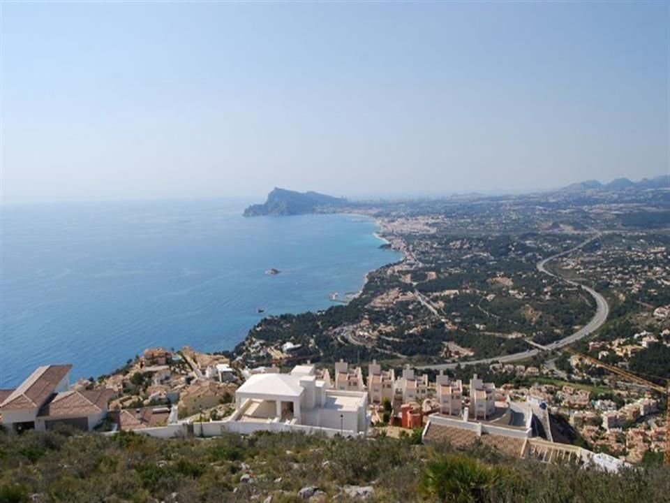  Land in Altea, Spain No. 12100
