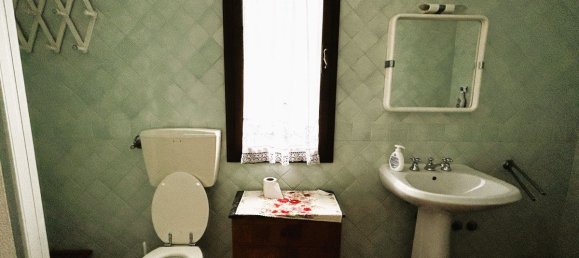 Дом с 4 спальнями в Палая, Италия № 87293 28