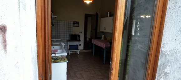 Дом с 4 спальнями в Палая, Италия № 87293 19