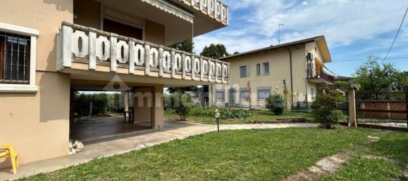 6 غرف نوم فيلا في Quinto Vicentino, Italy رقم 307935 22