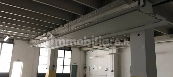 1غرفة مستودع في Nichelino, Italy رقم 324019 20