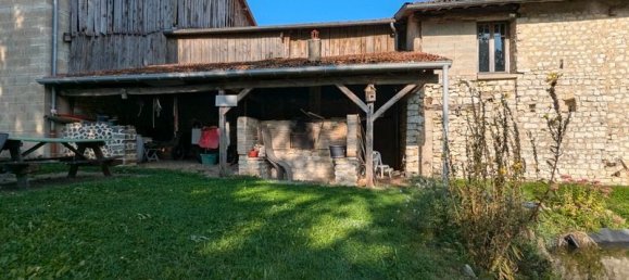 4 bedrooms House in Evres, France No. 60574 19