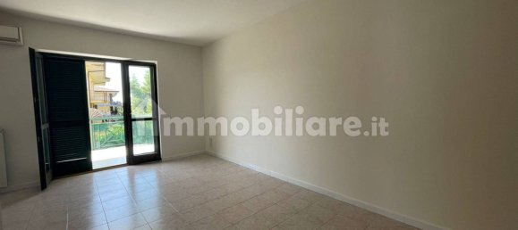 2 bedrooms Apartment in Caserta, Italy No. 319804 9