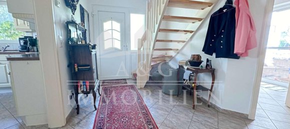 5 rooms House in Aurich, Germany No. 125336 4