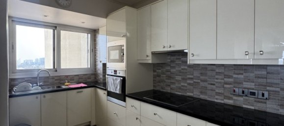 Квартира с 2 спальнями в Ларнака, Кипр № 26040 6