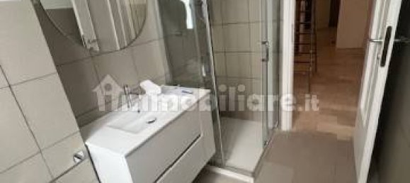 2 bedrooms Apartment in Modena, Italy No. 258256 8