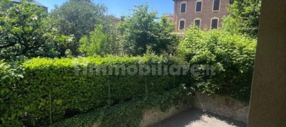 2 bedrooms Apartment in Modena, Italy No. 258256 24
