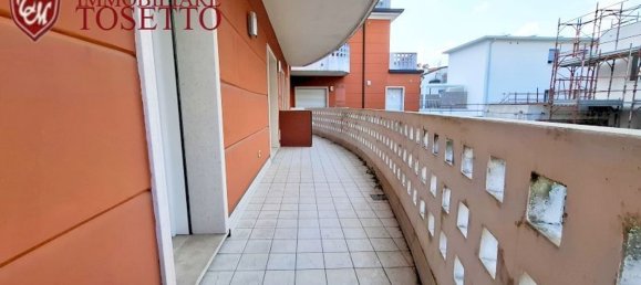 5 bedrooms Apartment in Vicenza, Italy No. 336385 19